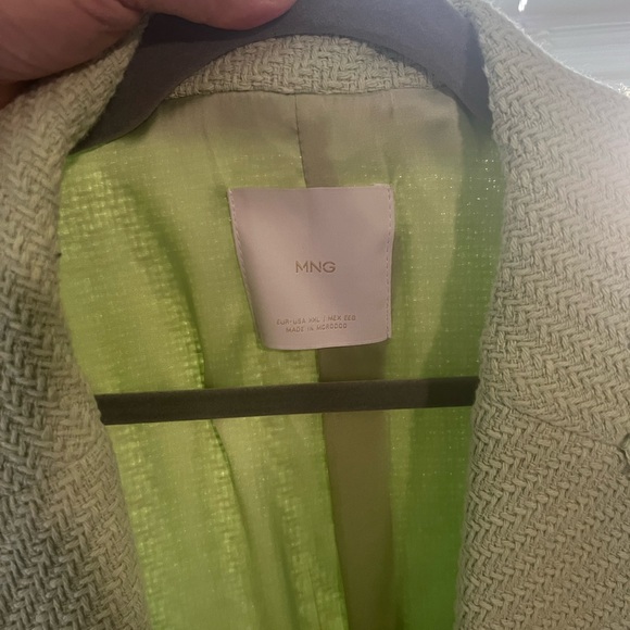 honeydew color blazer Mango - Picture 3 of 4